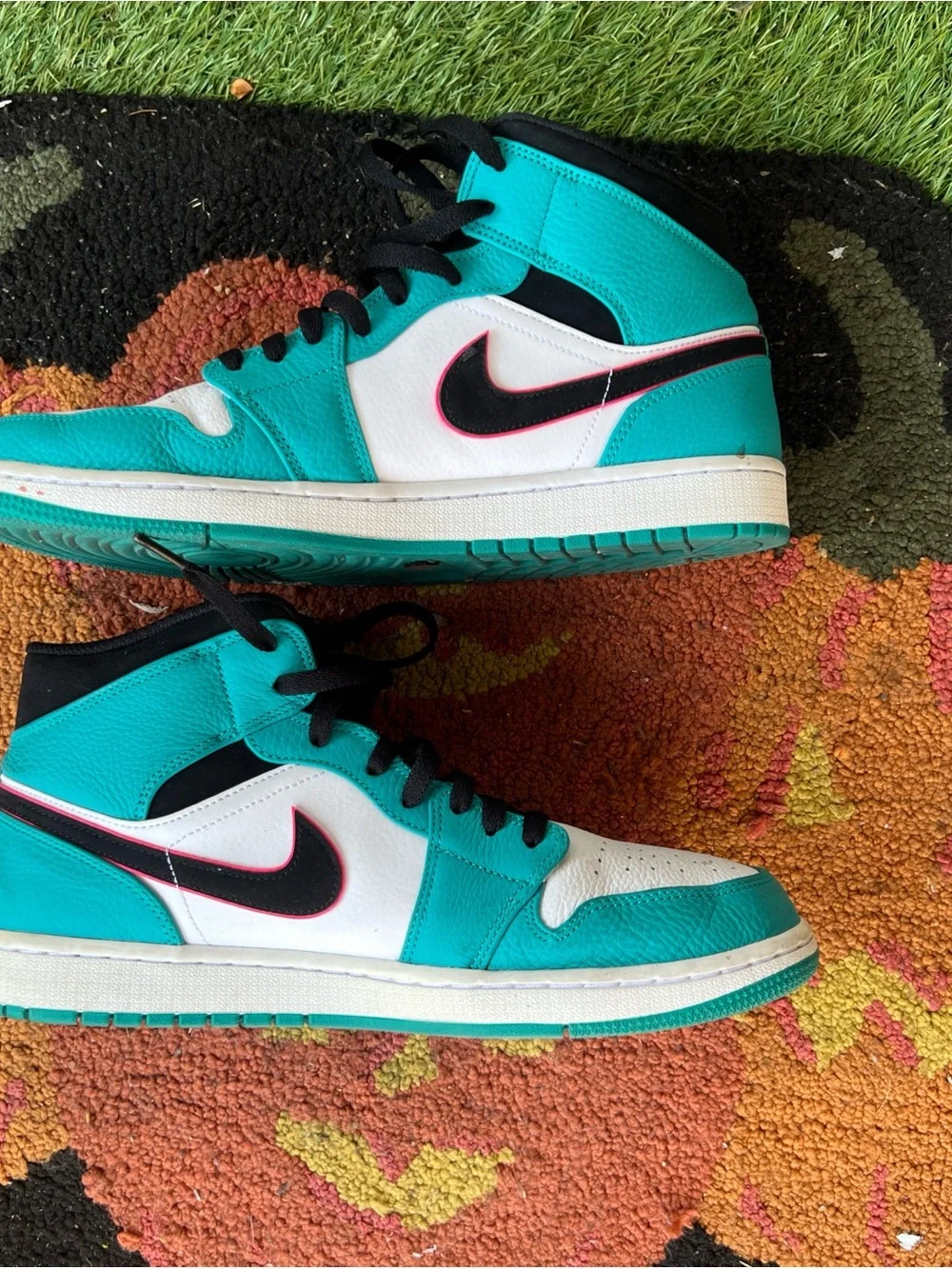 Air Jordan 1 Mid SE 'South Beach' 2018 Men’s Size 11